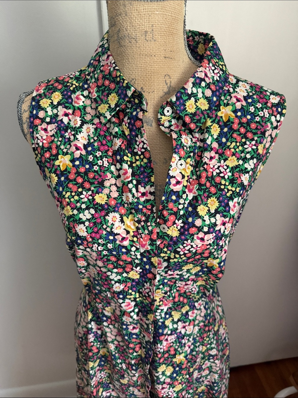 Floral Sleeveless Midi Dress - Navy with Pink & Yellow Flowers >has pockets< - Picture 3 of 5